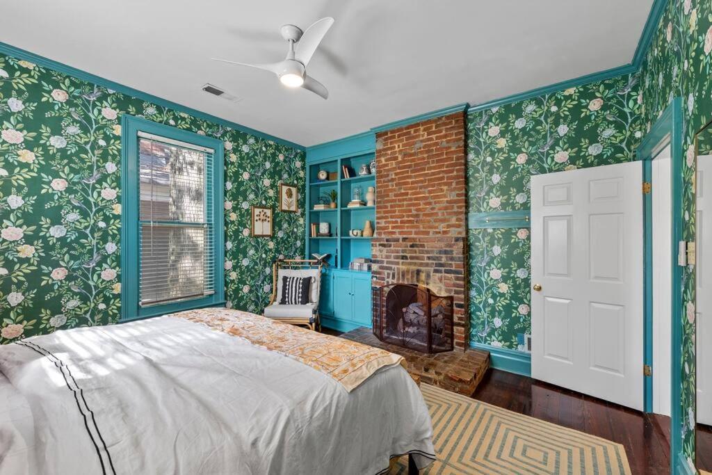 Large Historical Home W/ Fire Pit, Chef Kitchen. 孟菲斯 外观 照片